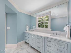 31 Sawmill Lane, Greenwich CT 06830