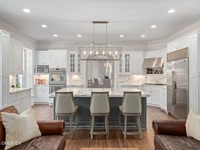 31 Sawmill Lane, Greenwich CT 06830