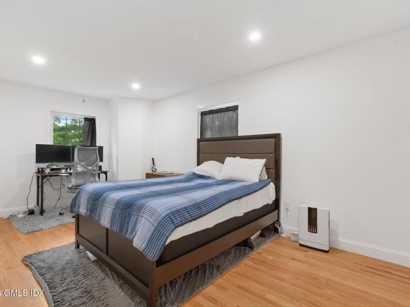 Undisclosed Address #123778, Stamford CT 06906