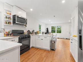 Undisclosed Address #123778, Stamford CT 06906