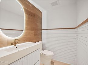 25 Dialstone Lane, Riverside CT 06878