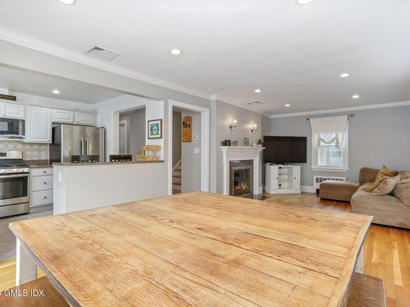 22 Maplewood Drive, Cos Cob CT 06807