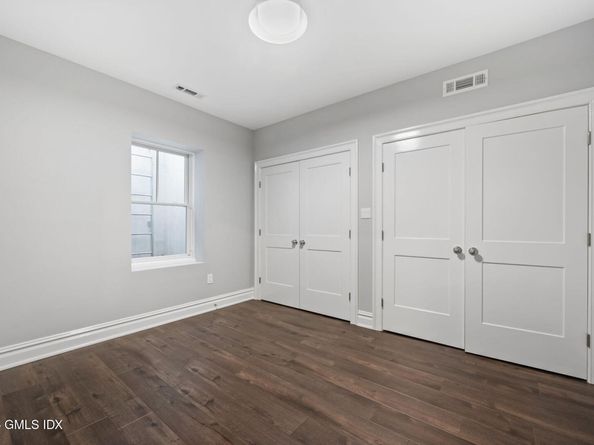 11 Valleywood Road, Cos Cob CT 06807