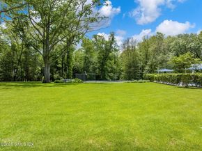 8 Fox Run Lane, Greenwich CT 06831