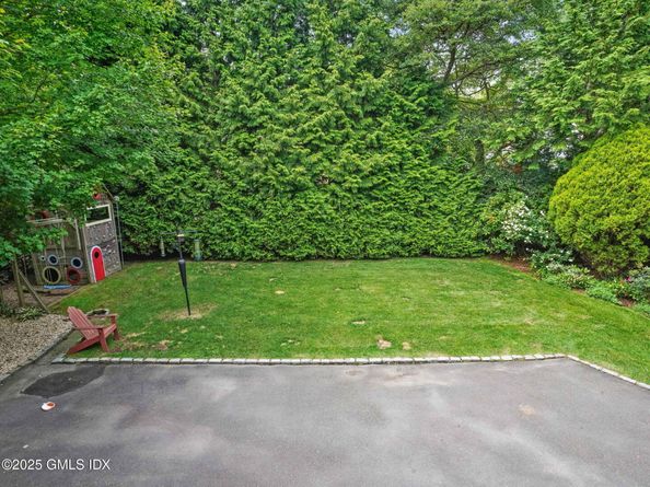 143 Lockwood Road, Riverside CT 06878