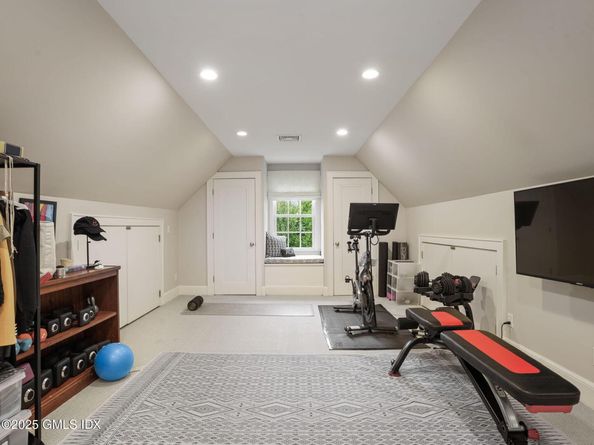 143 Lockwood Road, Riverside CT 06878
