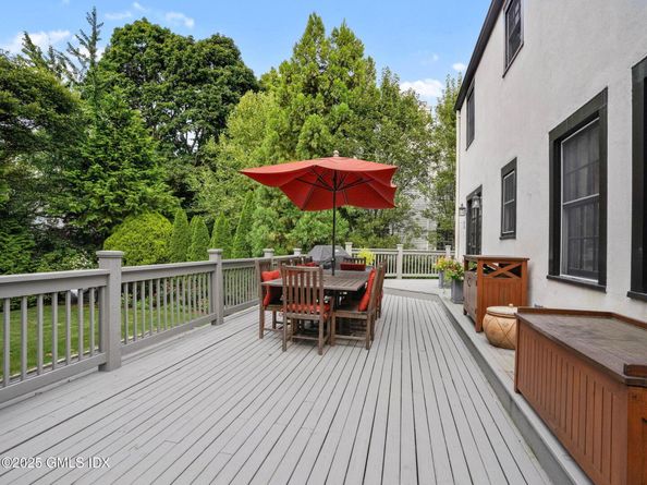 143 Lockwood Road, Riverside CT 06878