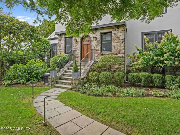 143 Lockwood Road, Riverside CT 06878
