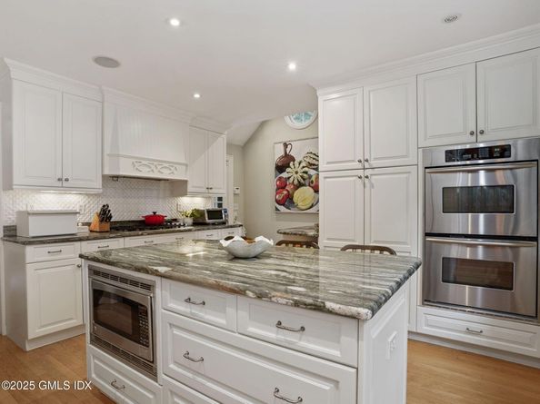 143 Lockwood Road, Riverside CT 06878