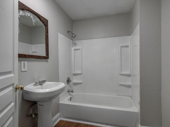 4605 Galesburg Street, Houston TX 77051