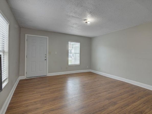 4605 Galesburg Street, Houston TX 77051