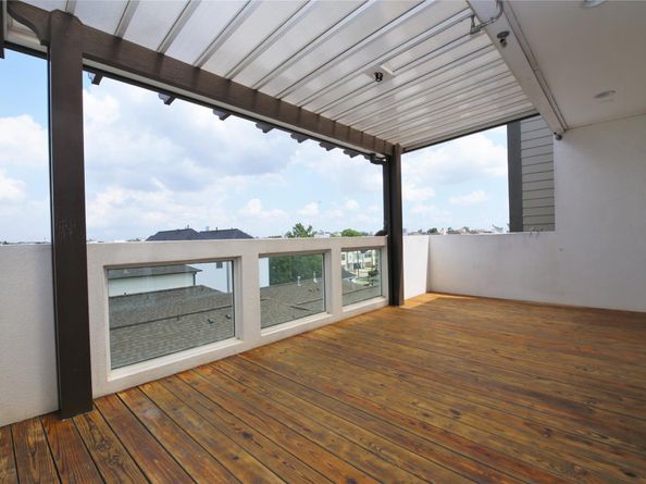 5711 Kansas, Houston TX 77007