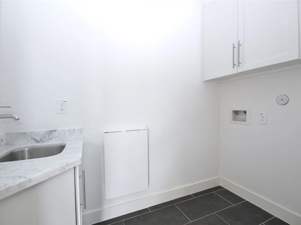 5711 Kansas, Houston TX 77007