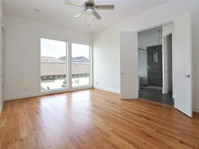 5711 Kansas, Houston TX 77007
