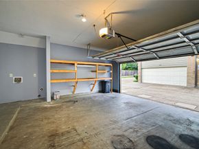 9850 Pagewood Lane 301, Houston TX 77042