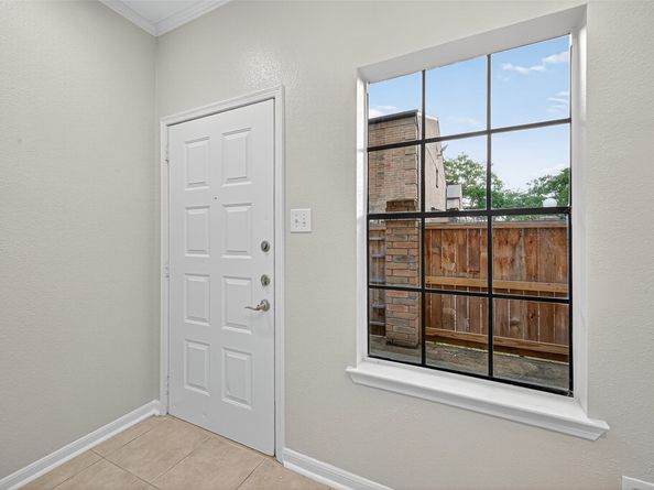 9850 Pagewood Lane 301, Houston TX 77042