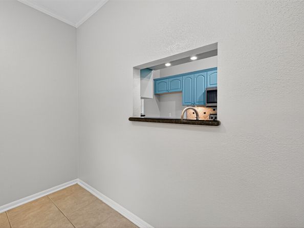 9850 Pagewood Lane 301, Houston TX 77042
