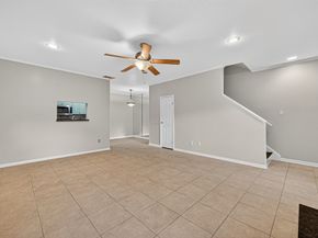9850 Pagewood Lane 301, Houston TX 77042