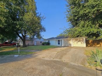 1310 Goswell Lane