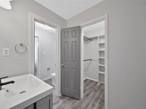 2202 Shadowdale Drive, Houston TX 77043