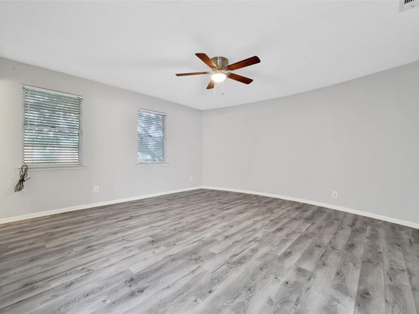 2202 Shadowdale Drive, Houston TX 77043