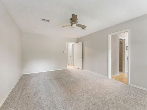 4 Hickory Oak Drive, Spring TX 77381