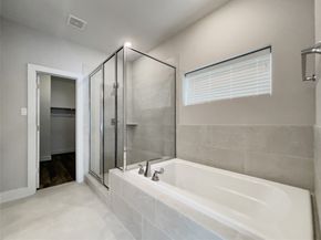 1276 N Post Oak Road B, Houston TX 77055