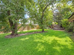 5326 Pagewood Lane, Houston TX 77056