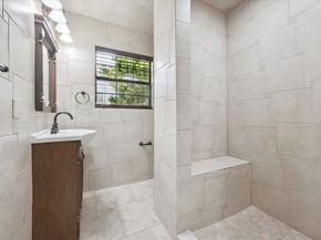 5326 Pagewood Lane, Houston TX 77056