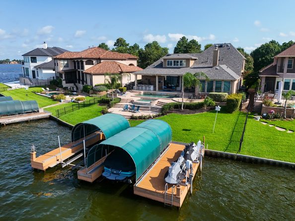12353 Oak Cove Point, Conroe TX 77304