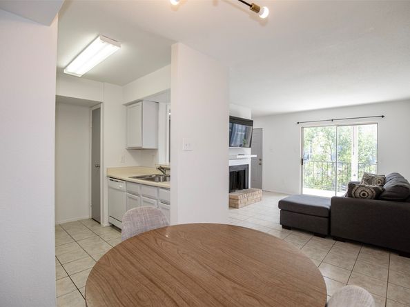 18511 Egret Bay Boulevard 504, Webster TX 77058