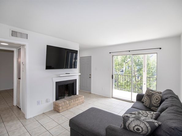 18511 Egret Bay Boulevard 504, Webster TX 77058