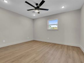 6014 W 43rd Street, Houston TX 77092