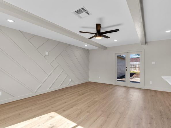 6014 W 43rd Street, Houston TX 77092
