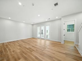 1979 Bauer Dr, Houston TX 77080