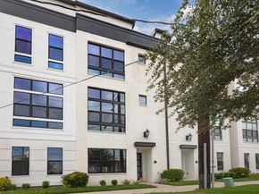 1120 Ennis Street, Houston TX 77003