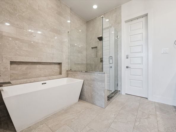 1120 Ennis Street, Houston TX 77003