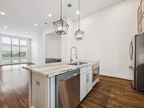 1120 Ennis Street, Houston TX 77003