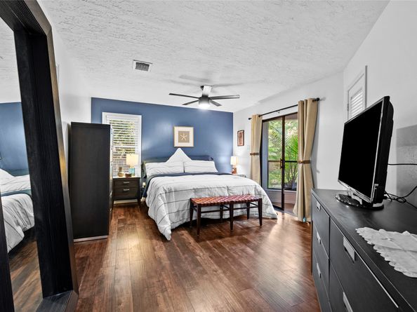 83 Woodhaven Wood Drive, The Woodlands TX 77380