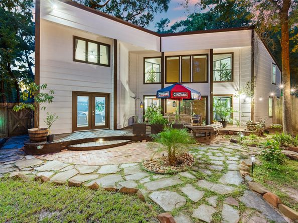 83 Woodhaven Wood Drive, The Woodlands TX 77380