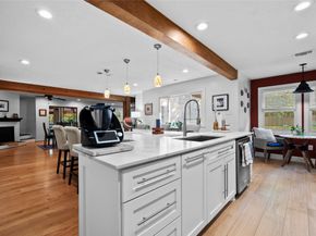 83 Woodhaven Wood Drive, The Woodlands TX 77380