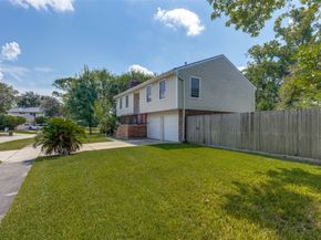 322 Wedgerock Drive, Webster TX 77598