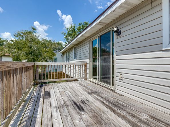 322 Wedgerock Drive, Webster TX 77598