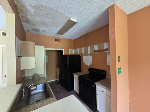 8225 Sands Point Drive 151, Houston TX 77036