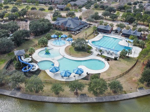 16823 Osprey Bend Drive, Cypress TX 77433