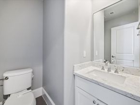 1010 W 24th Street A, Houston TX 77008