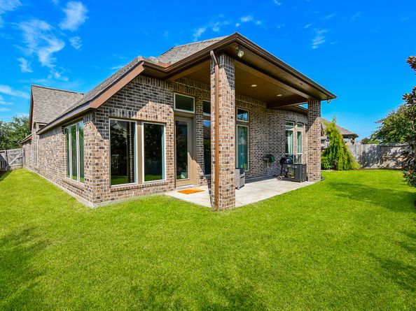 9102 Pine Place Court, Cypress TX 77433