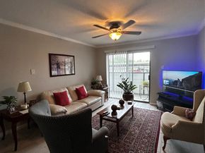 3025 Walnut Bend Lane 18, Houston TX 77042
