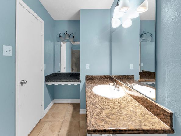 7610 Alperton Drive, Houston TX 77088