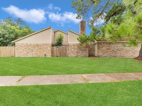 7610 Alperton Drive, Houston TX 77088
